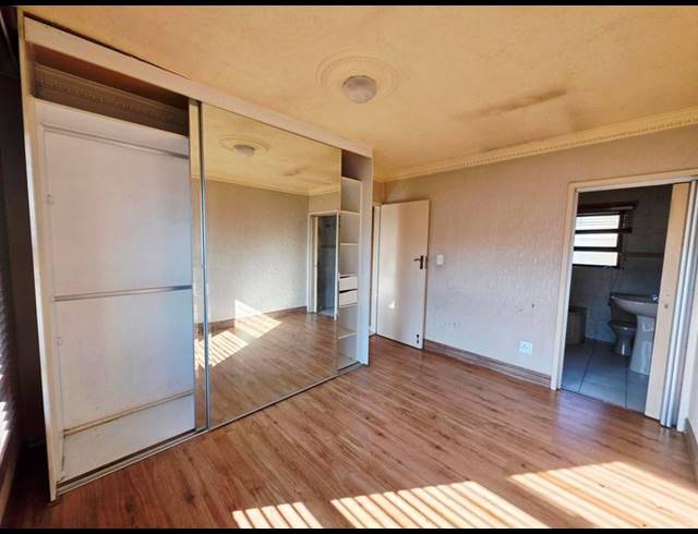 3 BEDROOM HOUSE FOR SALE IN RHODESFIELD
